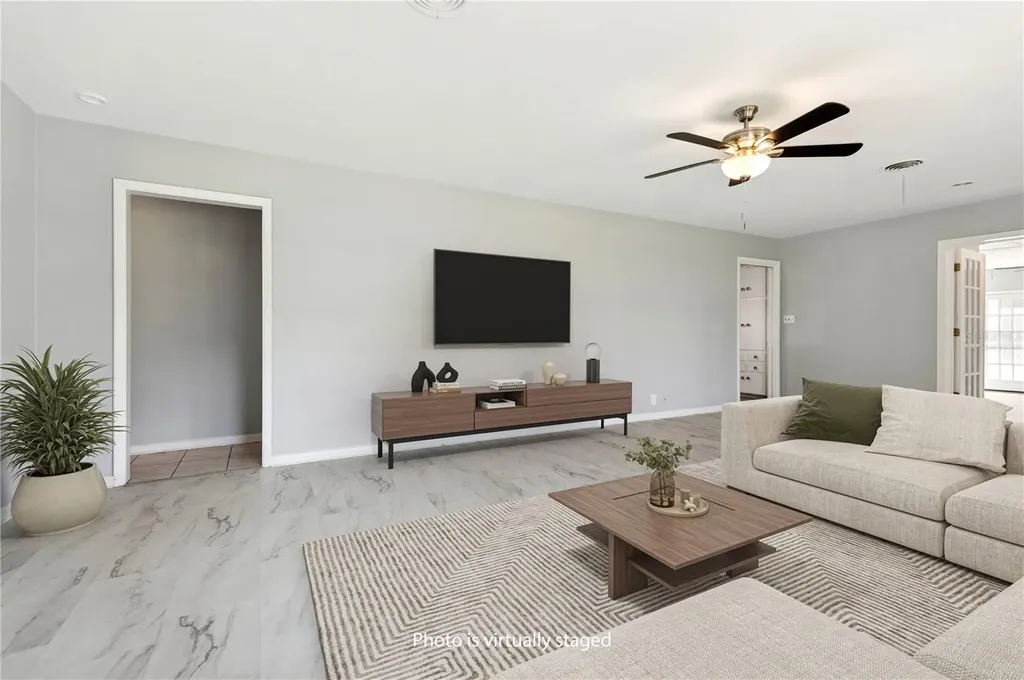 606 Briarcliffe Street Sanford FL 32773