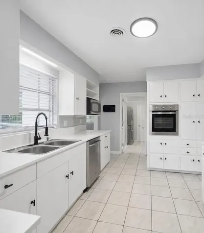 606 Briarcliffe Street Sanford FL 32773