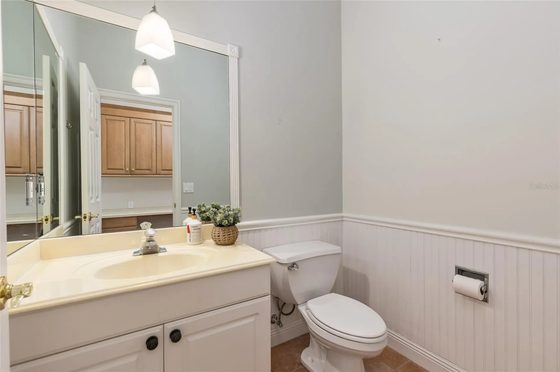 2054 Sawgrass Drive Apopka FL 32712