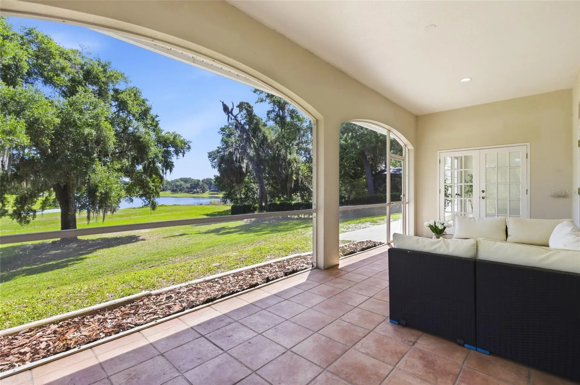 2054 Sawgrass Drive Apopka FL 32712
