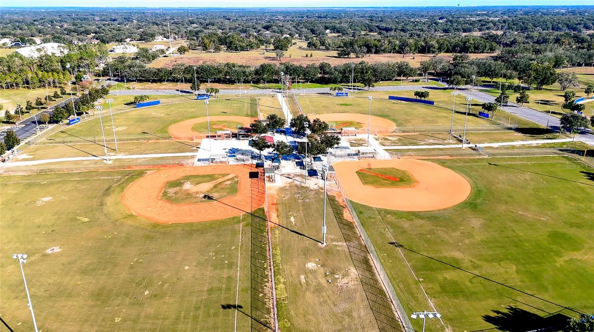 2054 Sawgrass Drive Apopka FL 32712