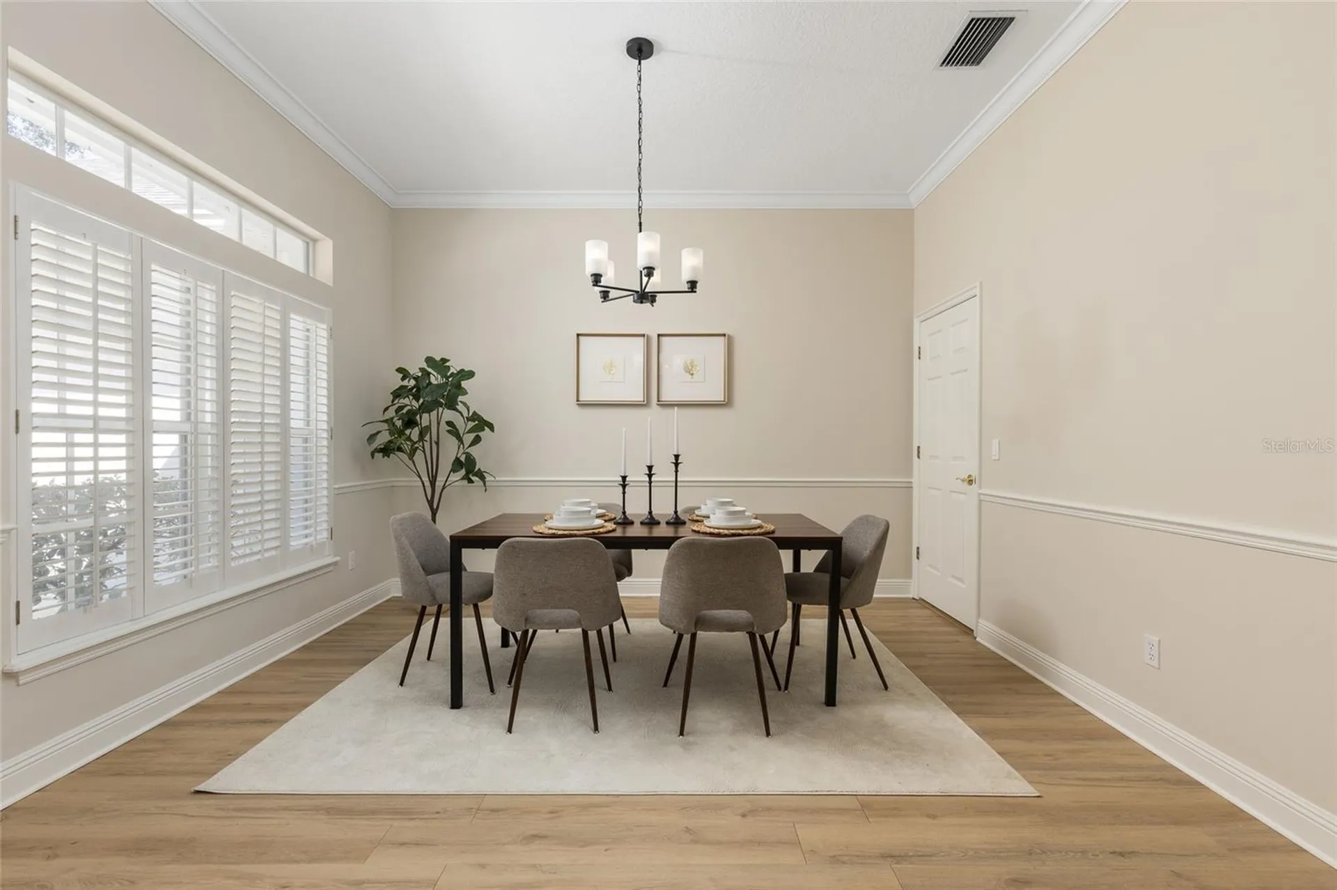 2054 Sawgrass Drive Apopka FL 32712