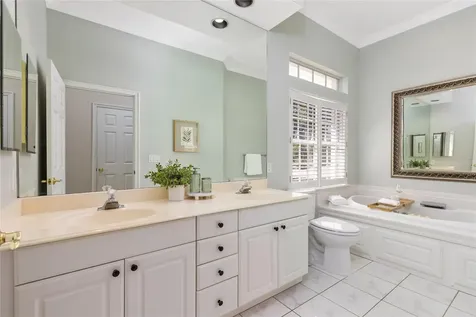 2054 Sawgrass Drive Apopka FL 32712