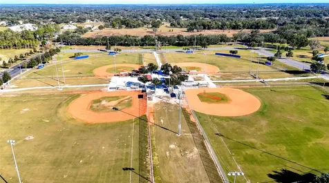 2054 Sawgrass Drive Apopka FL 32712