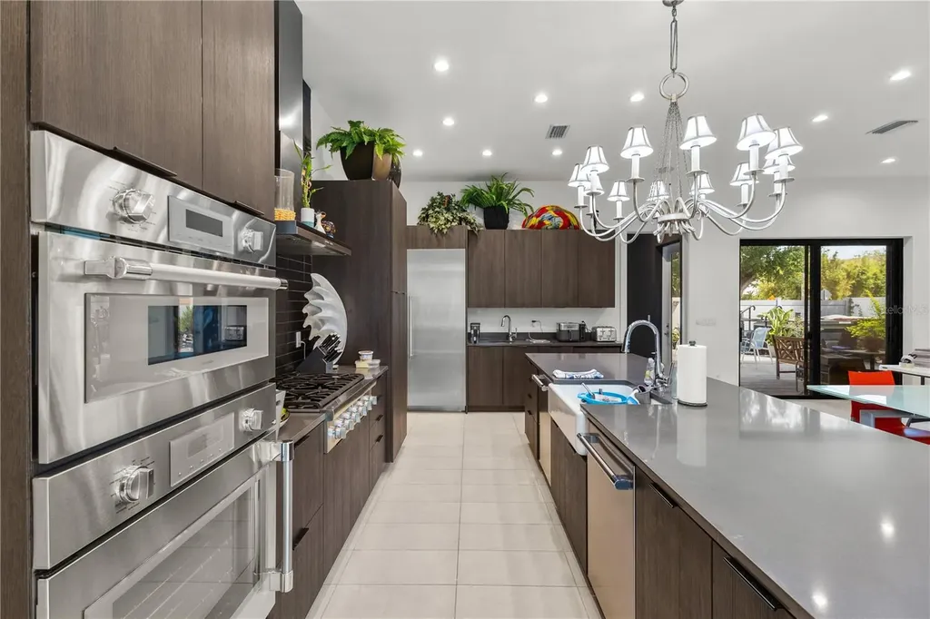 1755 7th Street Sarasota FL 34236