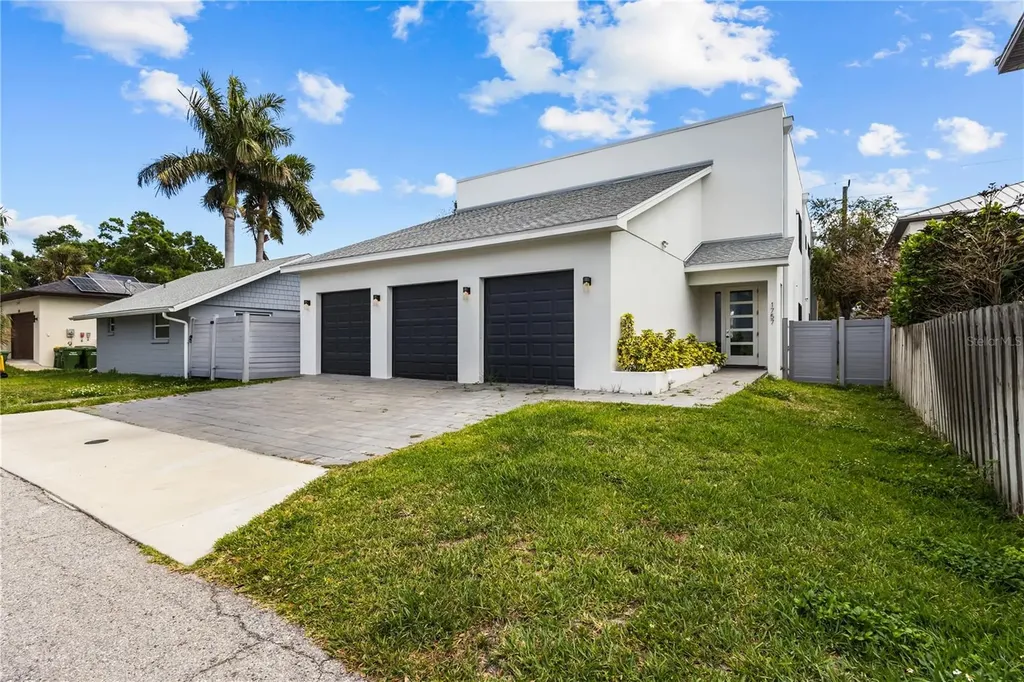 1755 7th Street Sarasota FL 34236