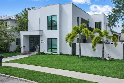 1755 7th Street Sarasota FL 34236