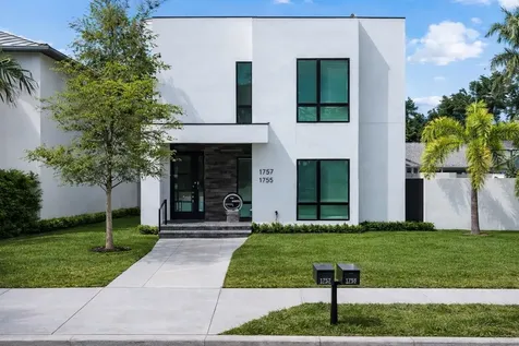 1755 7th Street Sarasota FL 34236