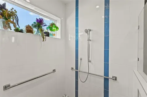 1755 7th Street Sarasota FL 34236