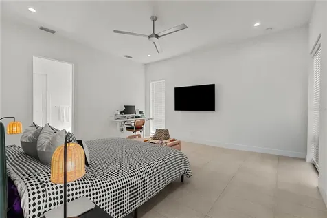 1755 7th Street Sarasota FL 34236