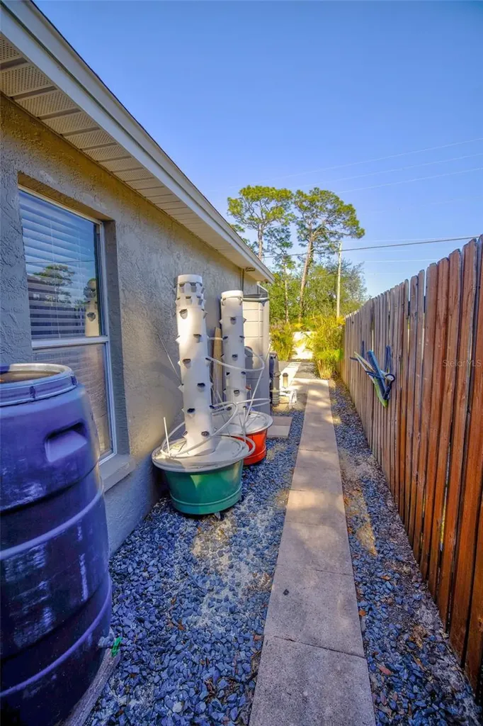 1932 Kettler Drive Lutz FL 33559