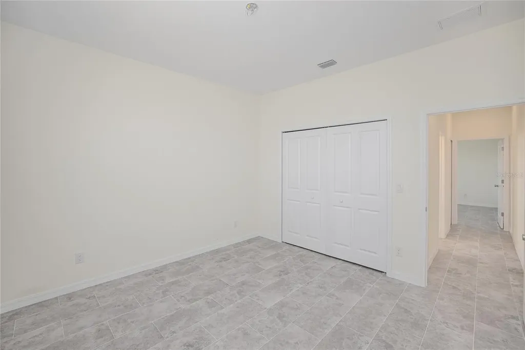 2102 NW 6th Place Cape Coral FL 33993