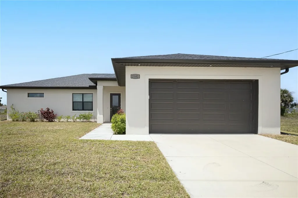 2102 NW 6th Place Cape Coral FL 33993