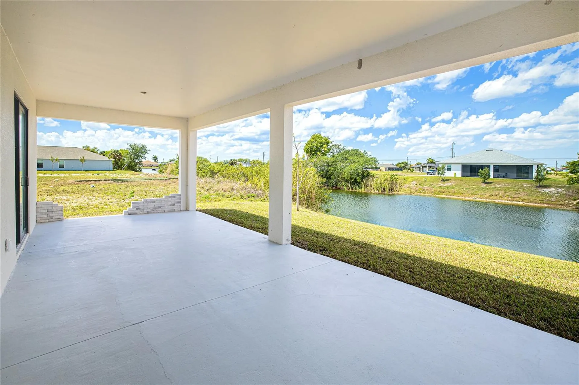 2102 NW 6th Place Cape Coral FL 33993