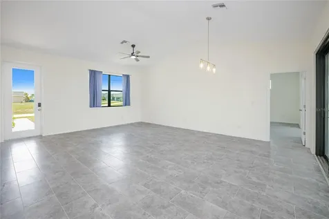 2102 NW 6th Place Cape Coral FL 33993