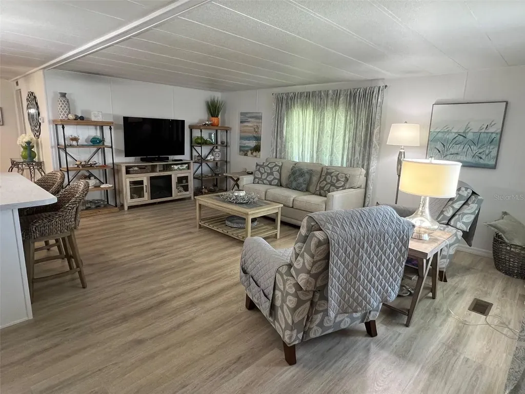 13225 101st Street Largo FL 33773
