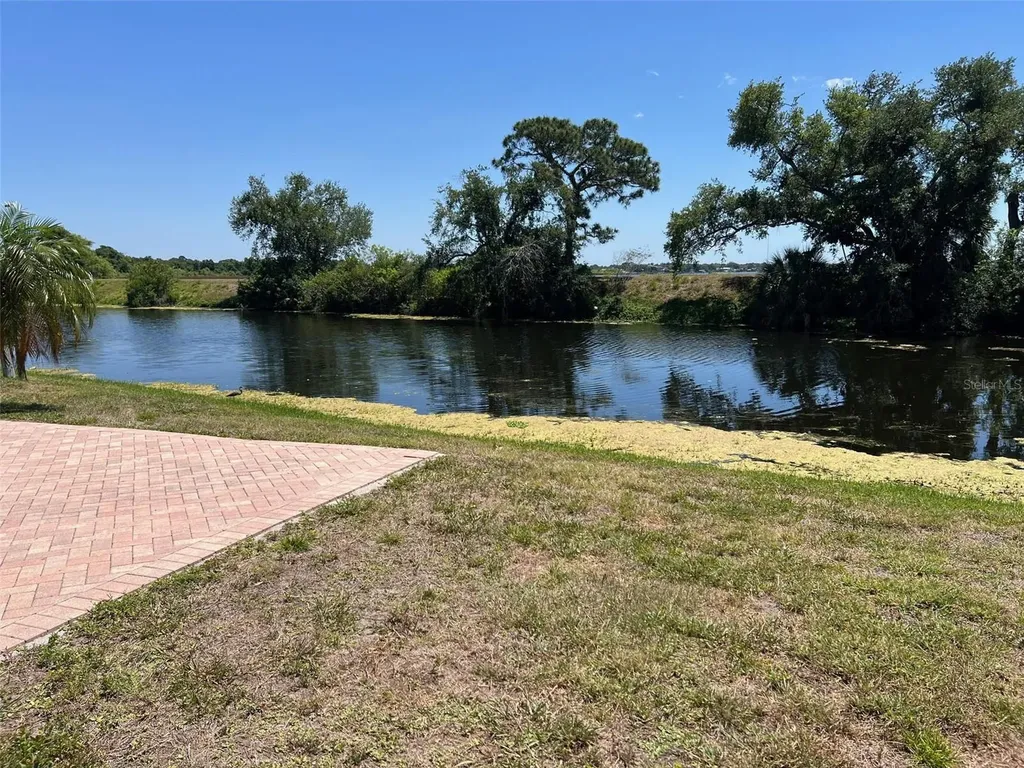 13225 101st Street Largo FL 33773