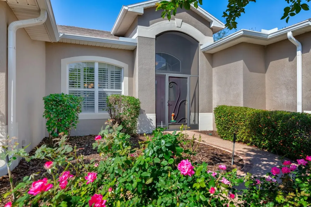 27300 Pine Straw Road Leesburg FL 34748