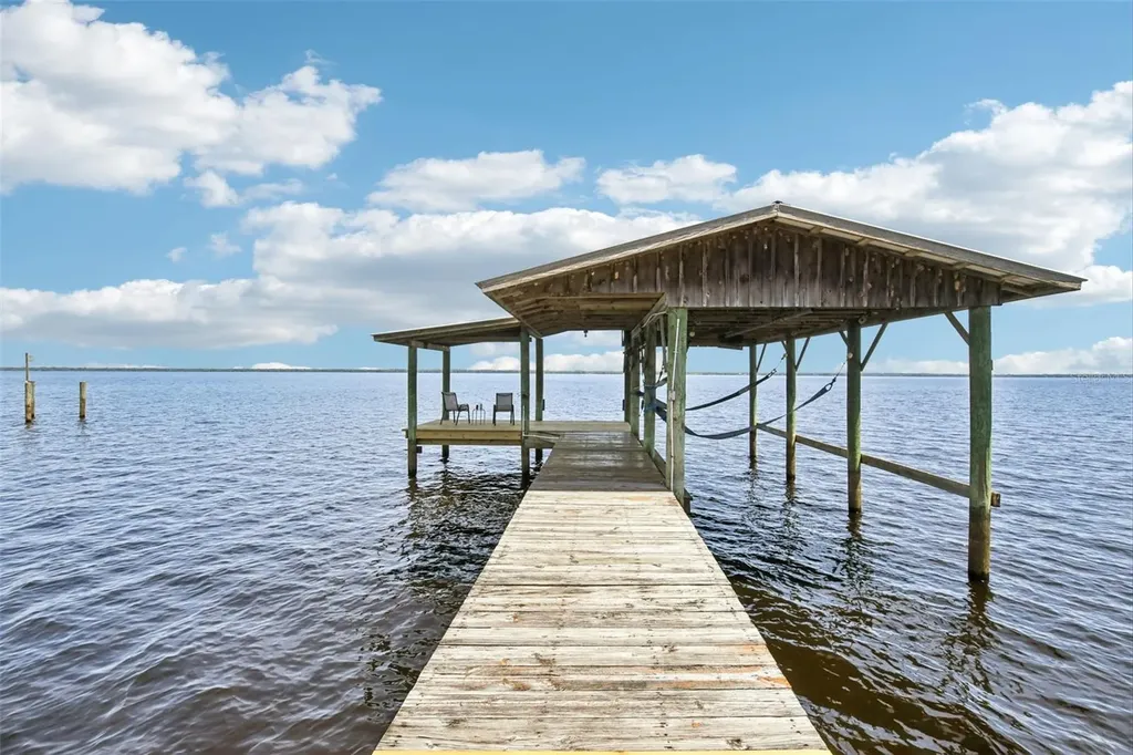 214 Paradise Lane Crescent City FL 32112