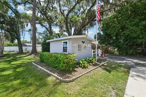 214 Paradise Lane Crescent City FL 32112