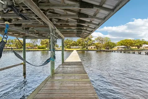 214 Paradise Lane Crescent City FL 32112