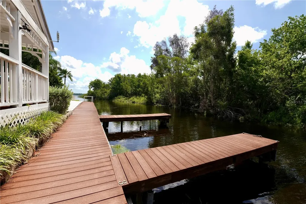 2511 2511 Dolly Bay Drive Palm Harbor FL 34684