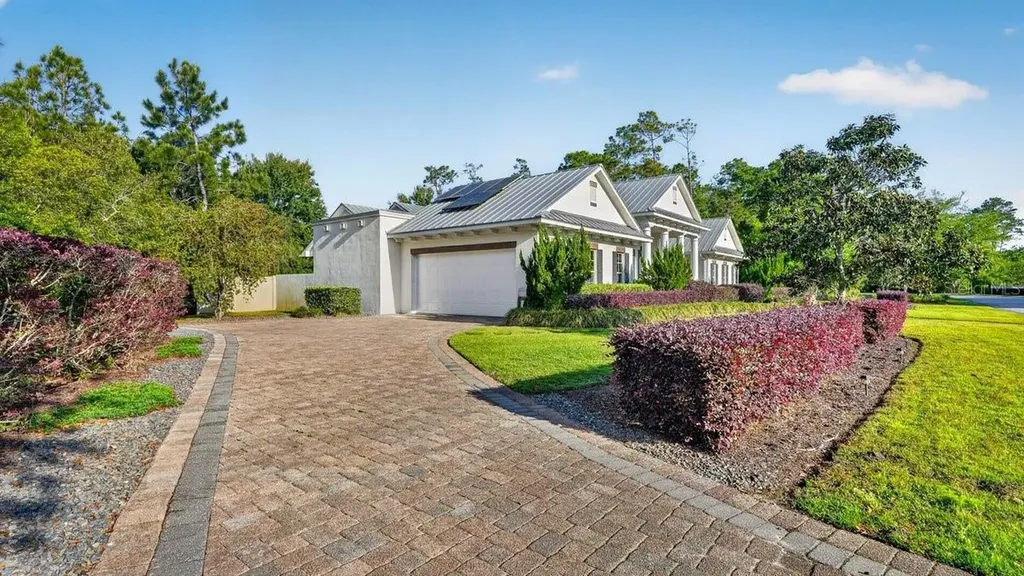 3 Ashford Lakes Drive Ormond Beach FL 32174