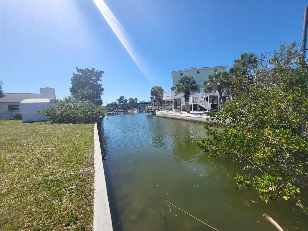3463 Paragon Terrace Hernando Beach FL 34607