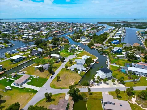 3463 Paragon Terrace Hernando Beach FL 34607