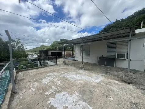 5 Calle 5 Corozal PR 00783