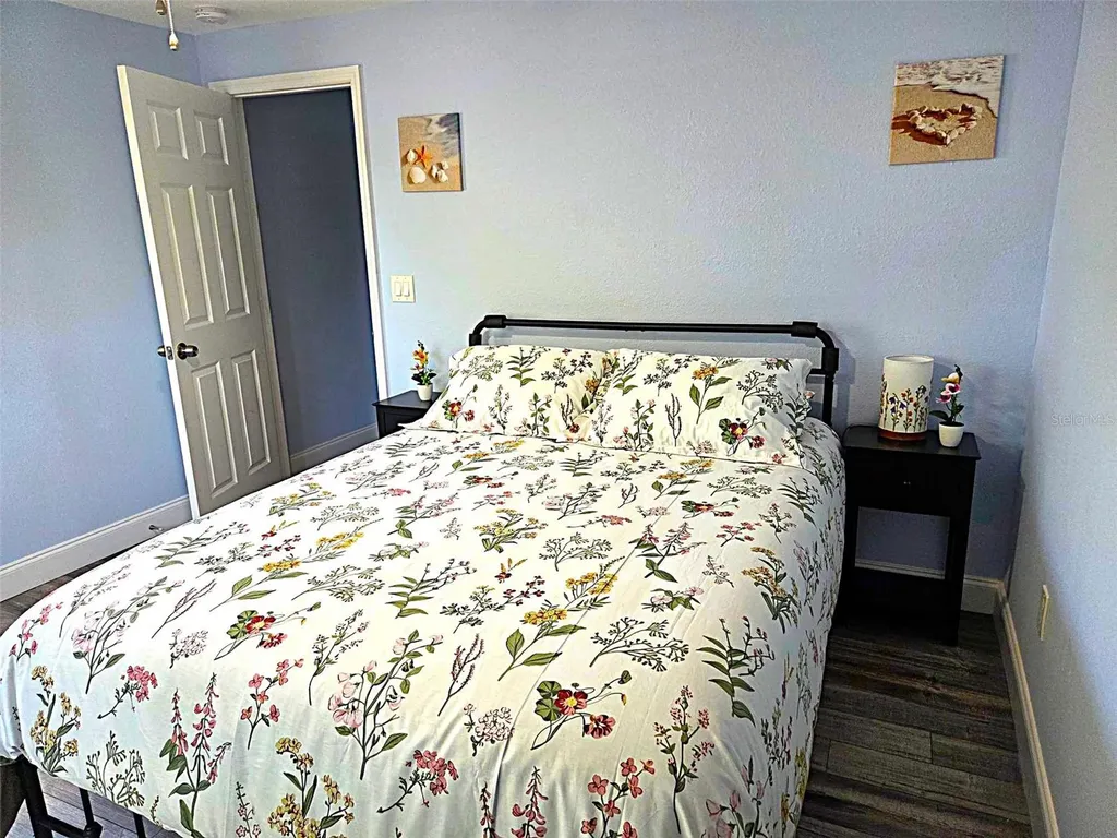 5105 Tangerine Avenue S Gulfport FL 33707