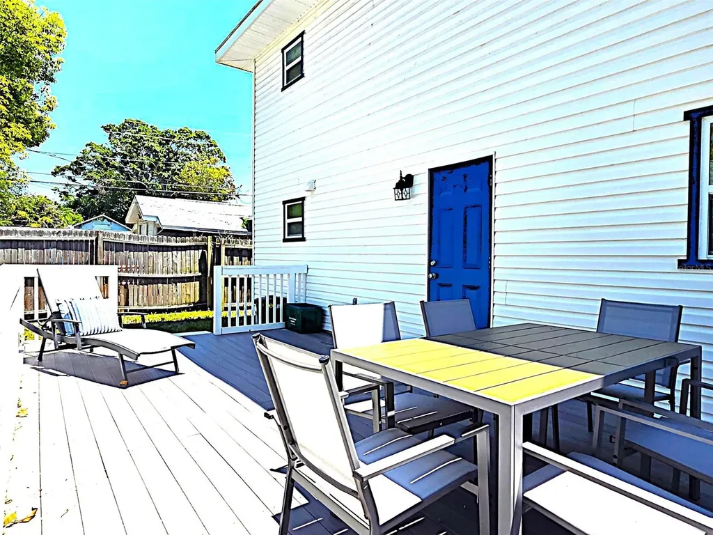 5105 Tangerine Avenue S Gulfport FL 33707
