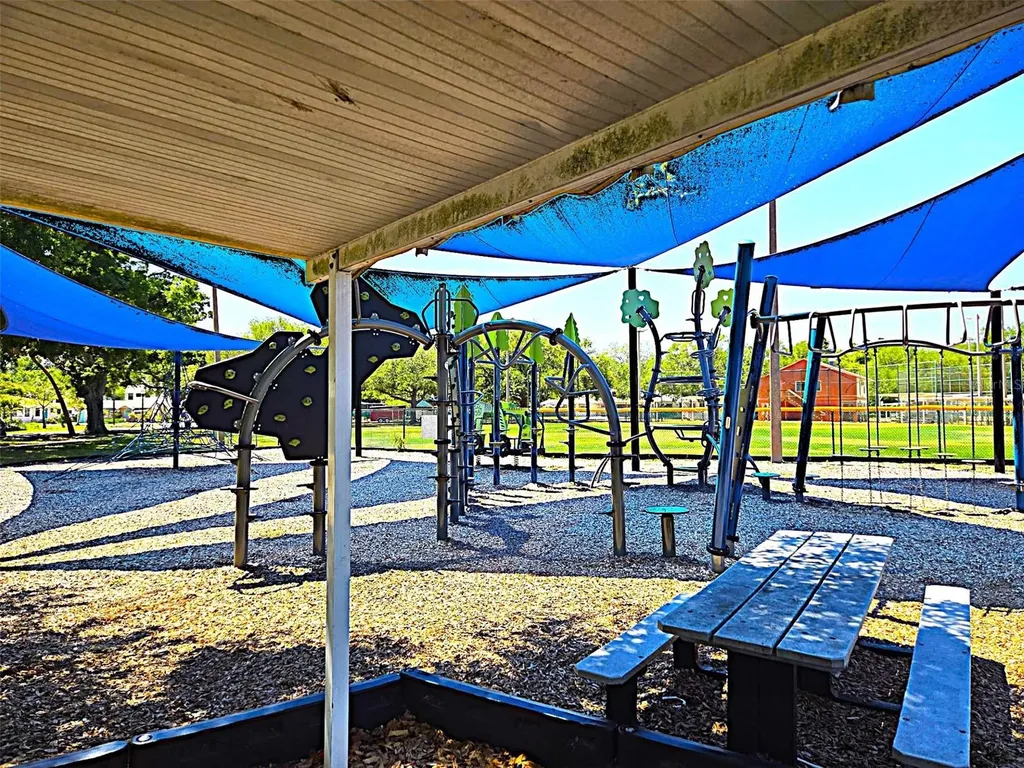 5105 Tangerine Avenue S Gulfport FL 33707