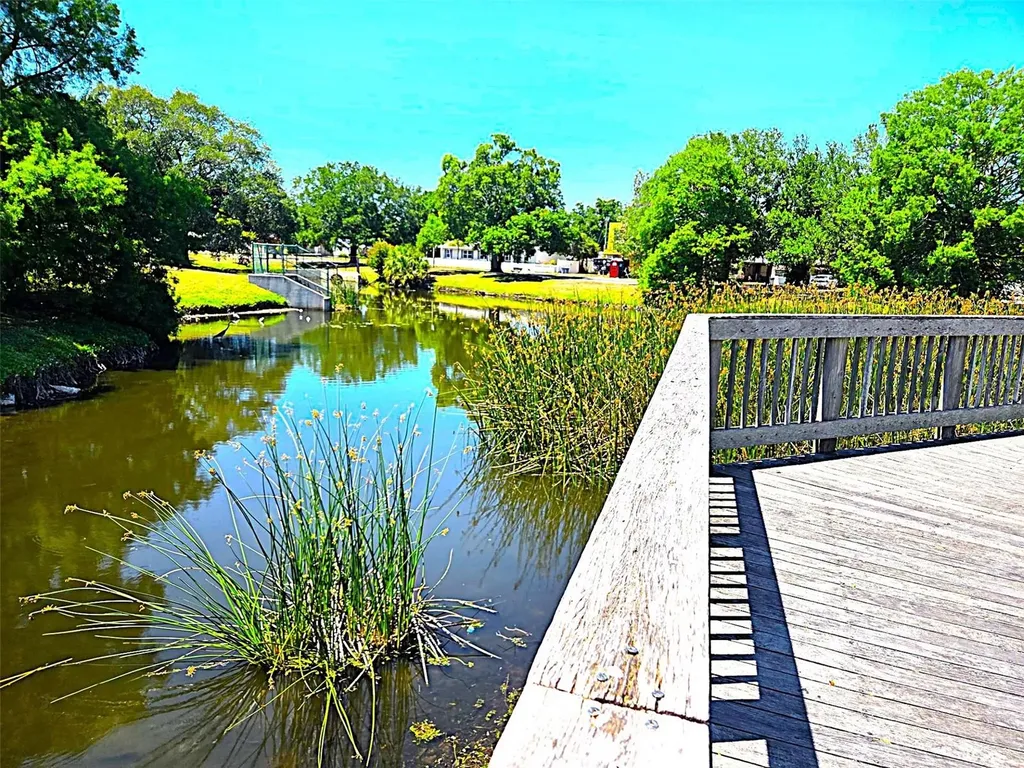 5105 Tangerine Avenue S Gulfport FL 33707