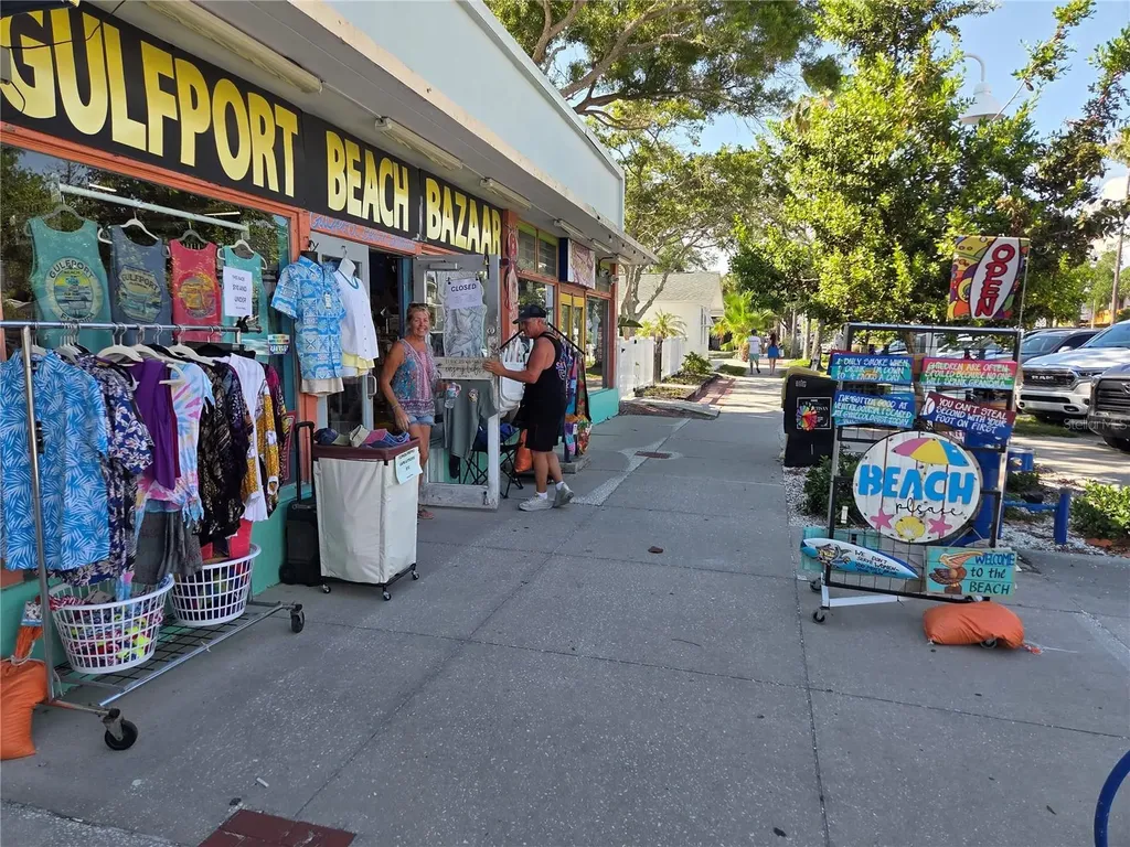 5105 Tangerine Avenue S Gulfport FL 33707