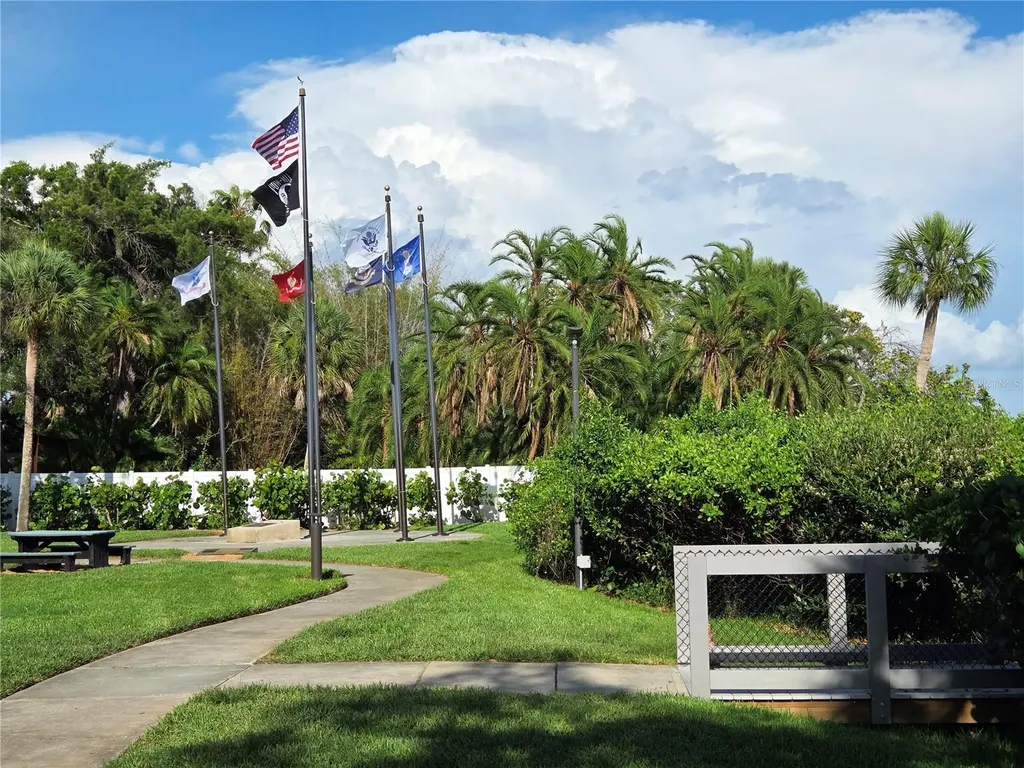 5105 Tangerine Avenue S Gulfport FL 33707