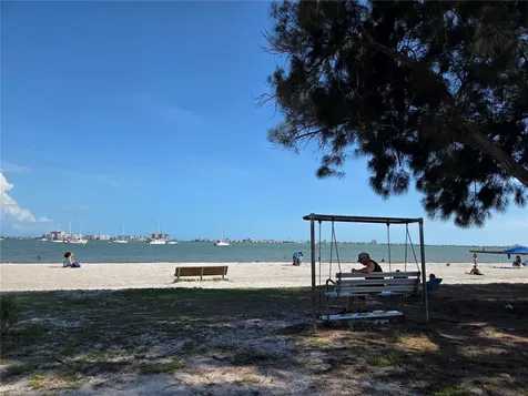 5105 Tangerine Avenue S Gulfport FL 33707