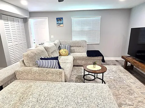 5105 Tangerine Avenue S Gulfport FL 33707