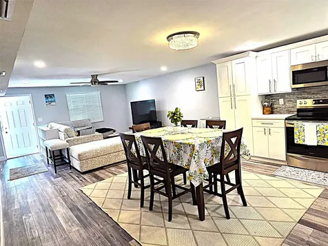 5105 Tangerine Avenue S Gulfport FL 33707