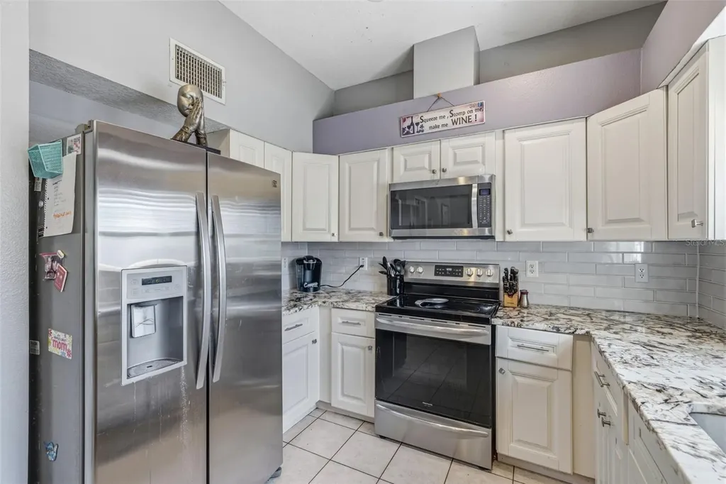 18924 Fishermans Bend Drive Lutz FL 33558