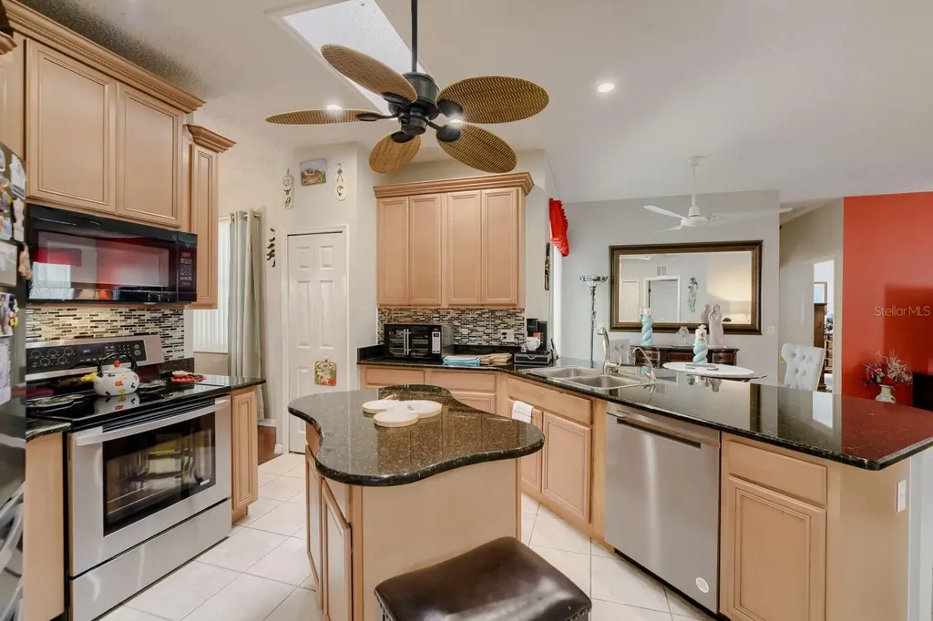5318 Coral Vine Lane Kissimmee FL 34758
