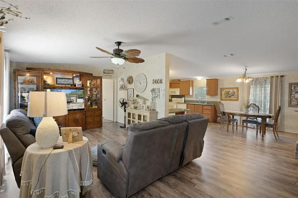 11143 Baltimore Street Weeki Wachee FL 34614