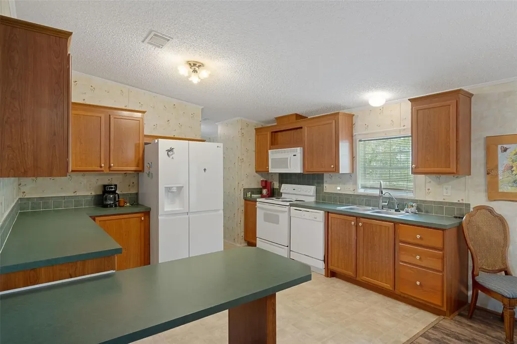 11143 Baltimore Street Weeki Wachee FL 34614