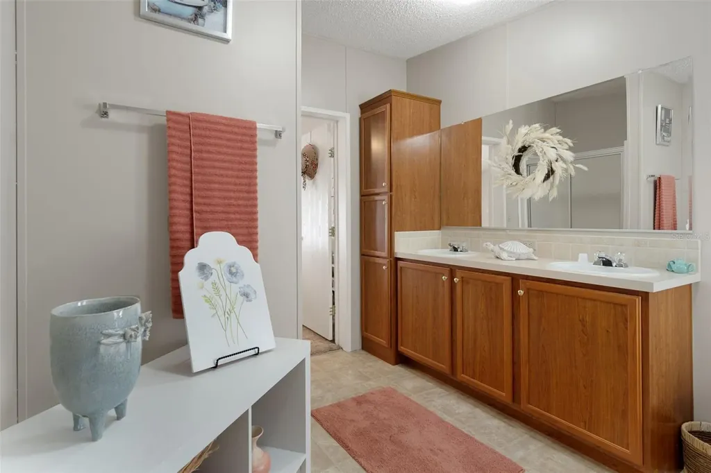 11143 Baltimore Street Weeki Wachee FL 34614