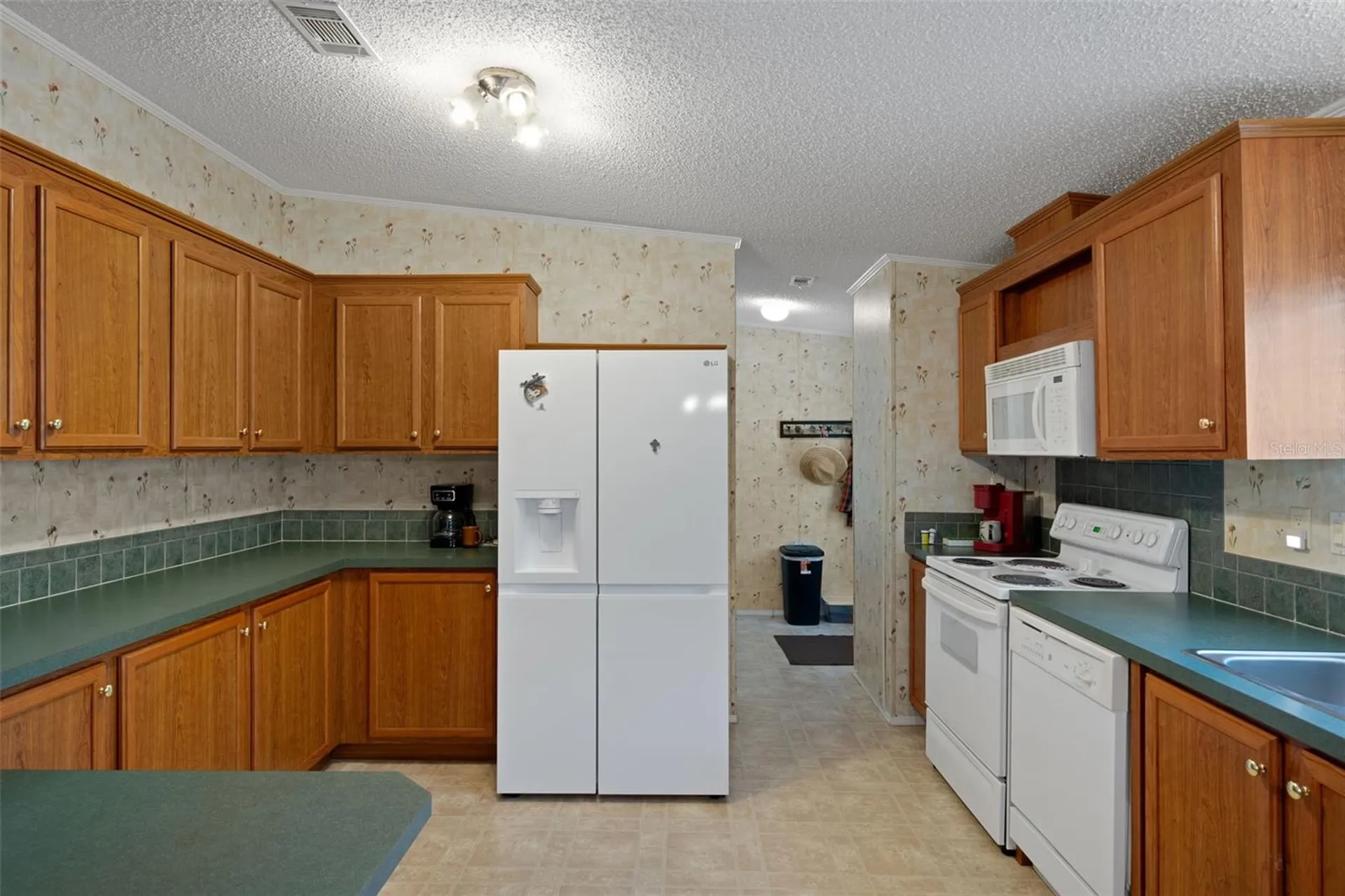 11143 Baltimore Street Weeki Wachee FL 34614