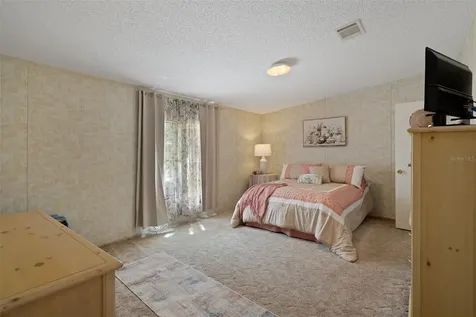 11143 Baltimore Street Weeki Wachee FL 34614