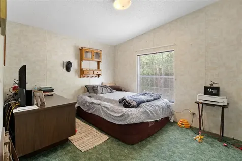 11143 Baltimore Street Weeki Wachee FL 34614