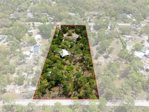 11143 Baltimore Street Weeki Wachee FL 34614