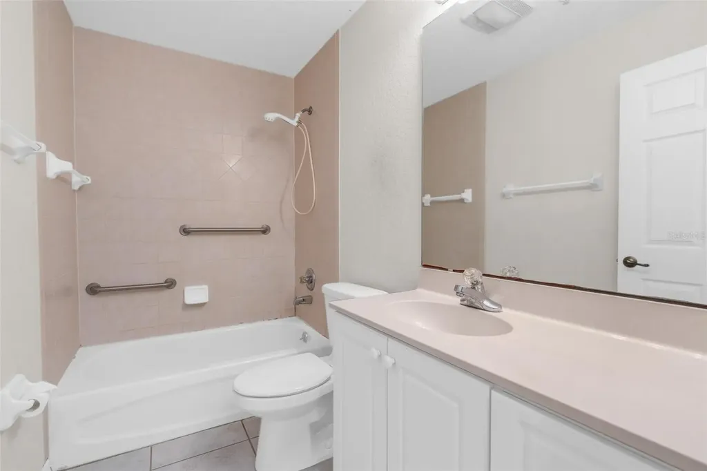 545 Wayne Avenue New Smyrna Beach FL 32168