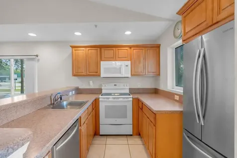 545 Wayne Avenue New Smyrna Beach FL 32168